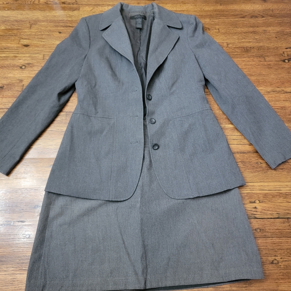 The Limited Dress Suit